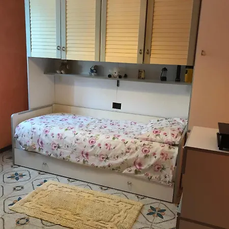 Vakantiehuis Family Gb - Dimora Fiorita Armeno